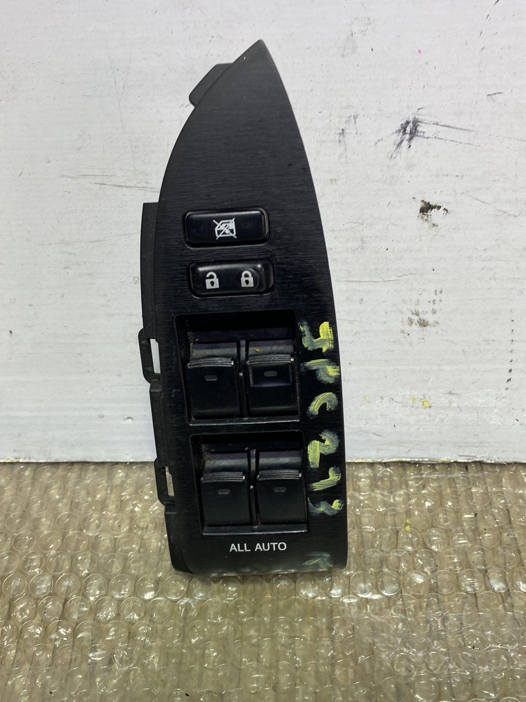2010 Used Toyota Prius- Master Power Window Switch PN: see the photos