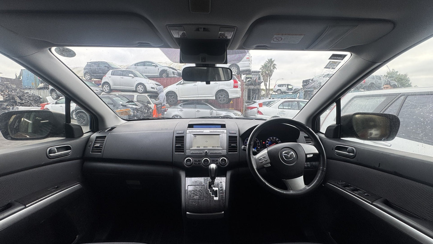 2006 Mazda MPV  Dismantling For Parts