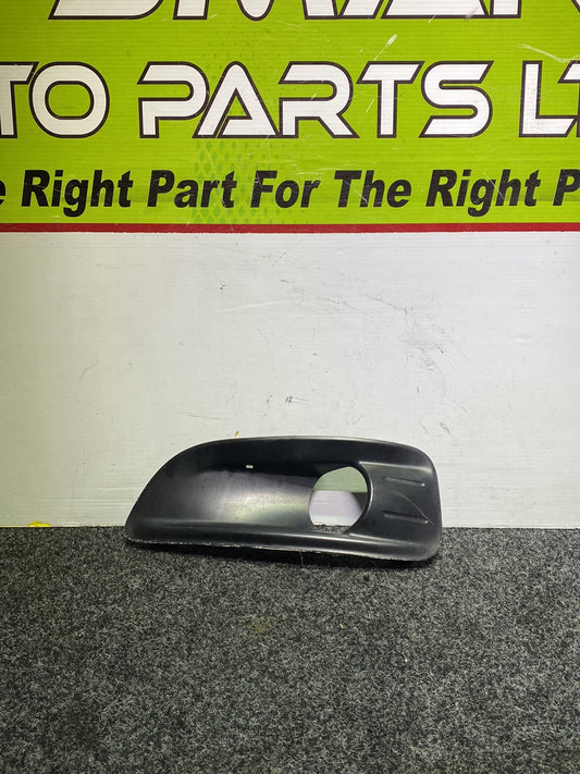 2012 Citroen C4 - Left Fog Light Cover