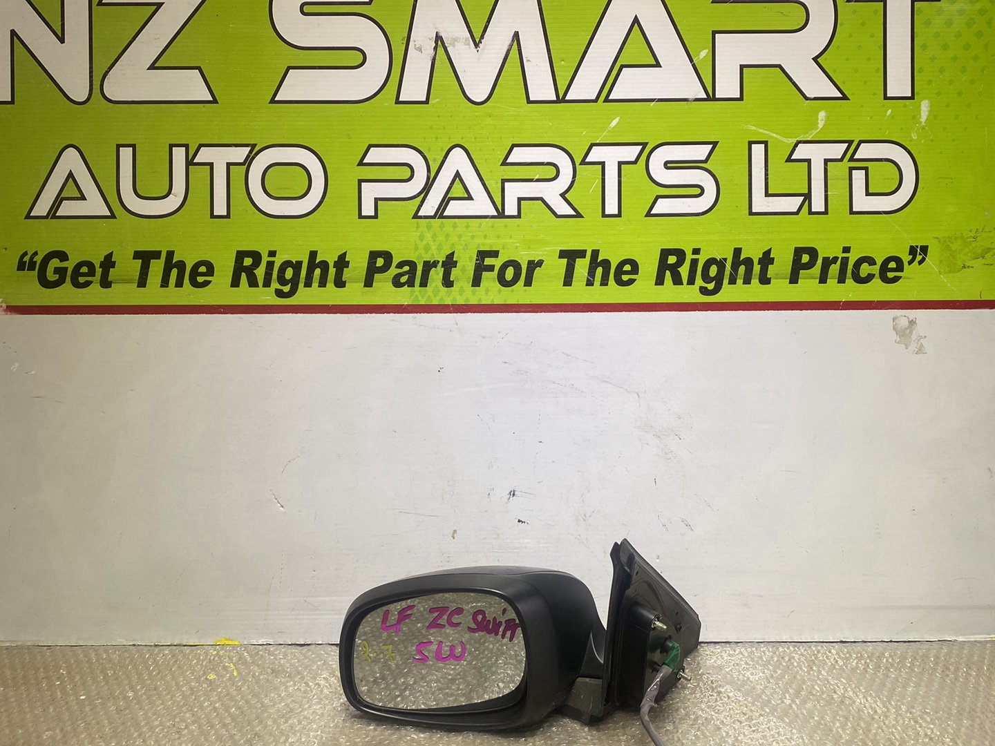 2007 Suzuki Swift- Left Door Mirror PN: 5 wires