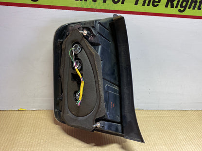 Used Toyota Prius W20 - Right Taillight PN: STANLEY 47-13