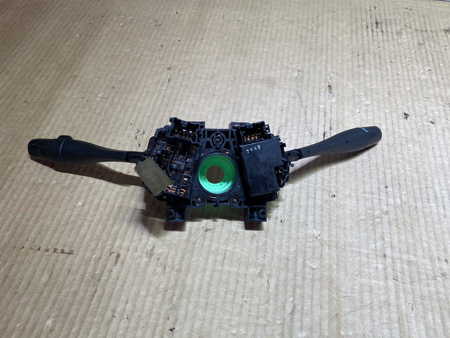 2005 Nissan Bluebird - Combination Switch