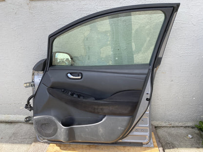 2013 Nissan Leaf AZE0 - Right Front Door PN: complete
