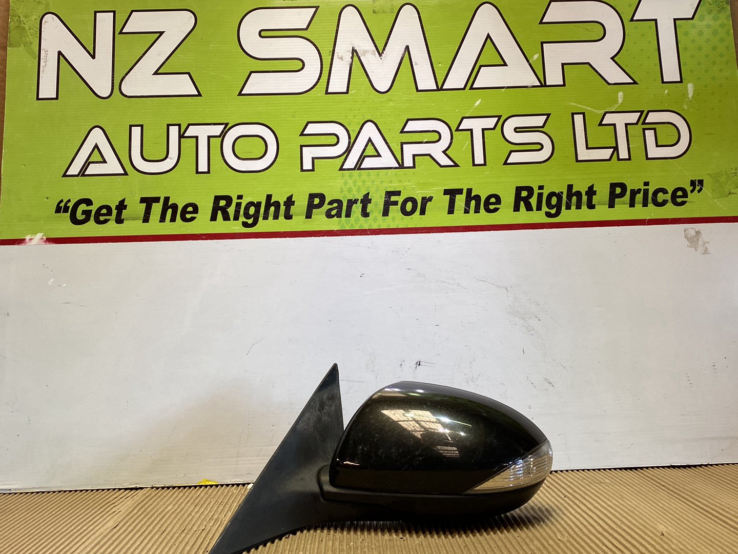 2008 Mazda Atenza- Left Door Mirror PN: 8 wires