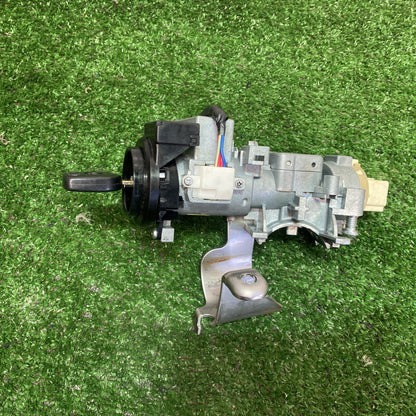 2009 Mazda Verisa - Ignition Switch Key PN: SL-38/ D4Y17629XF02