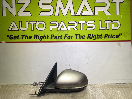 2015 Jaguar XF- Left Door Mirror PN: 18 wires
