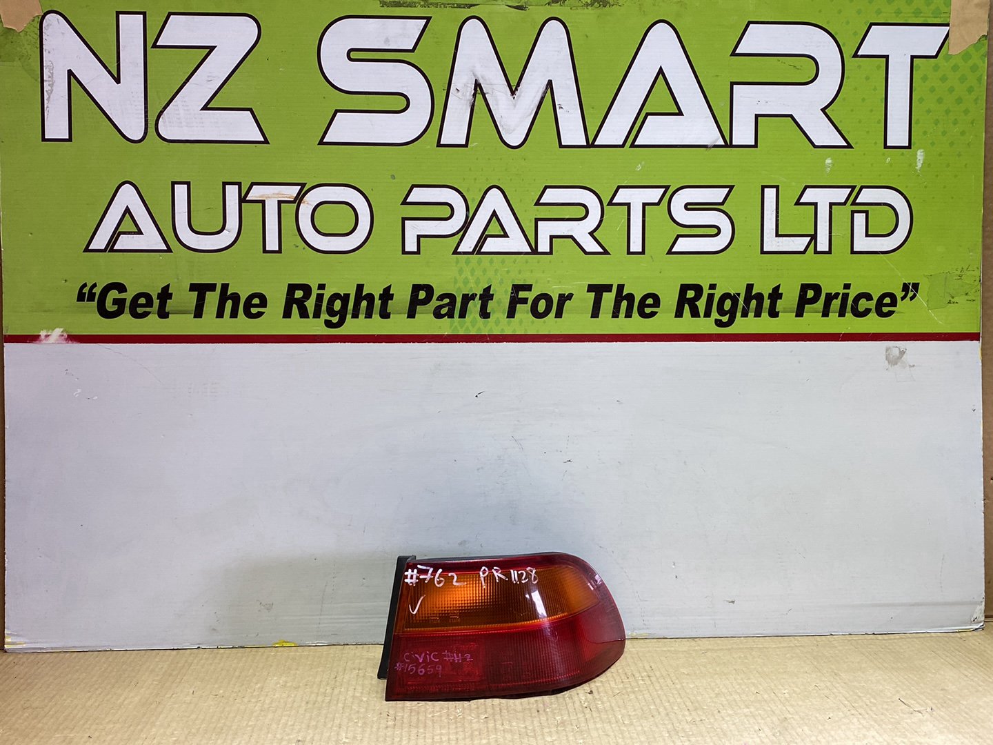 1994 Honda Civic - Right Taillight PN: STANLEY 043-1128