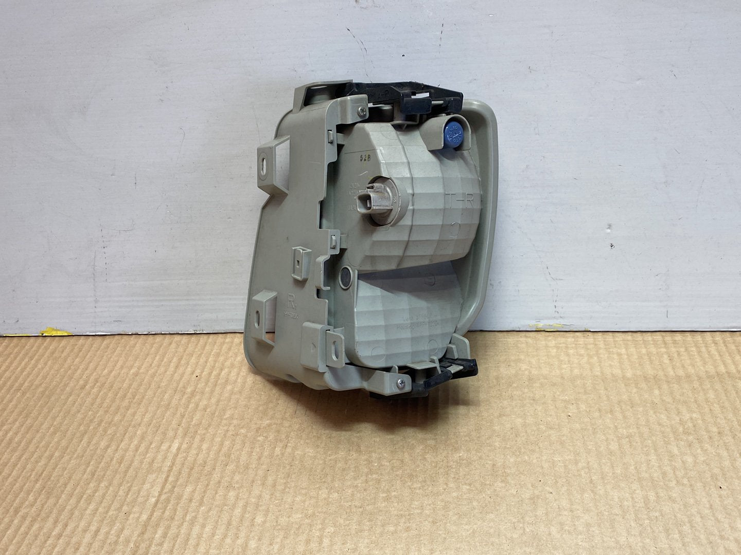 Used Toyota Prius W30 - Right Indicator PN: Koito 47-53