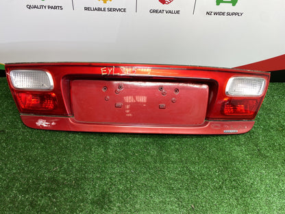 2002 Holden Commodore VK - Boot lid Garnish