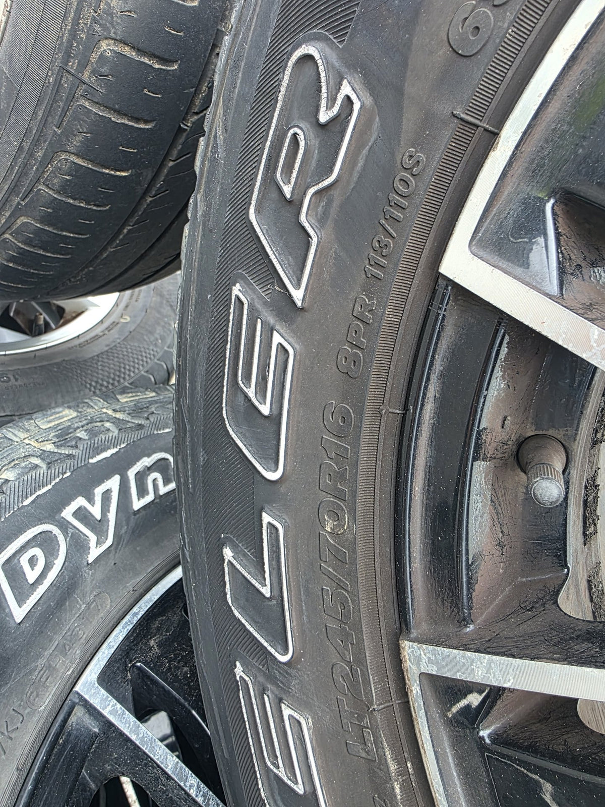 Mag Wheel Set 6x139.7 Stud Pattern/ Wheel Size: 16x7 J/ Offset: 26