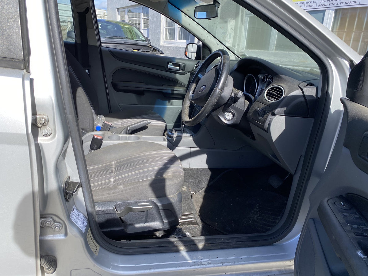 2008 Ford Focus Zetec Dismantling For Parts
