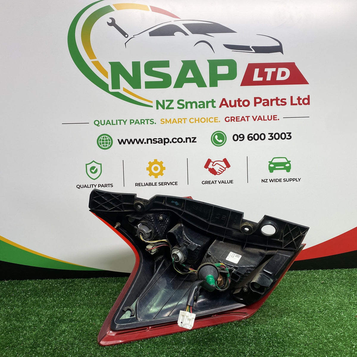2014 Nissan Note - Left Taillight PN: ICHIKOH D117