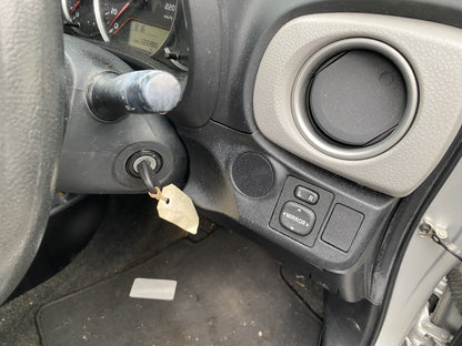 2014 Toyota Yaris YR- Dismantling For Parts