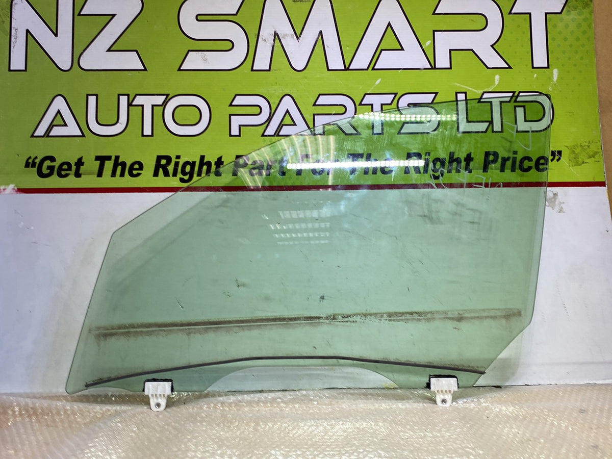 2011 Nissan Fuga - Left Front Door Glass PN: M508