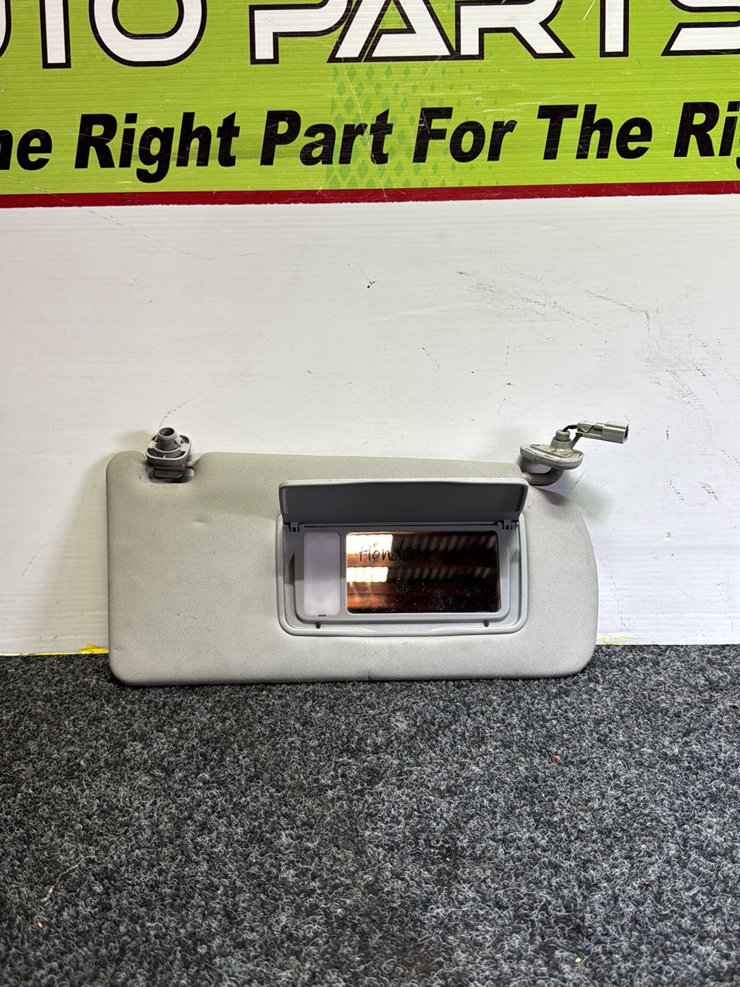 2005 Honda Accord- Left Sun Visor PN: