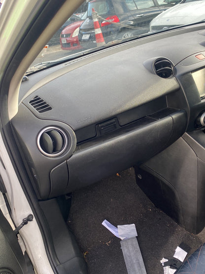 2011 Mazda Demio DEJFS  Dismantling For Parts