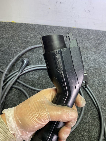2011 Nissan Leaf ZE0 - EV Charge Cable