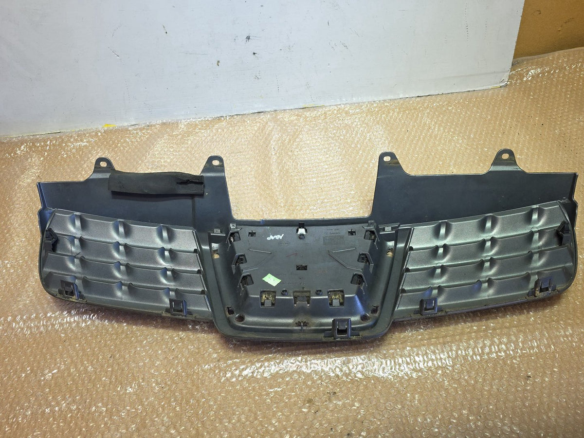 2008 Nissan Dualis - Grille PN: