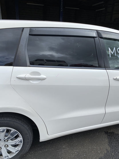 2010 Honda Stream RN6 Dismantling For Parts
