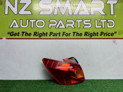 2002 Used Toyota Caldina - Left Taillight PN: 21-57