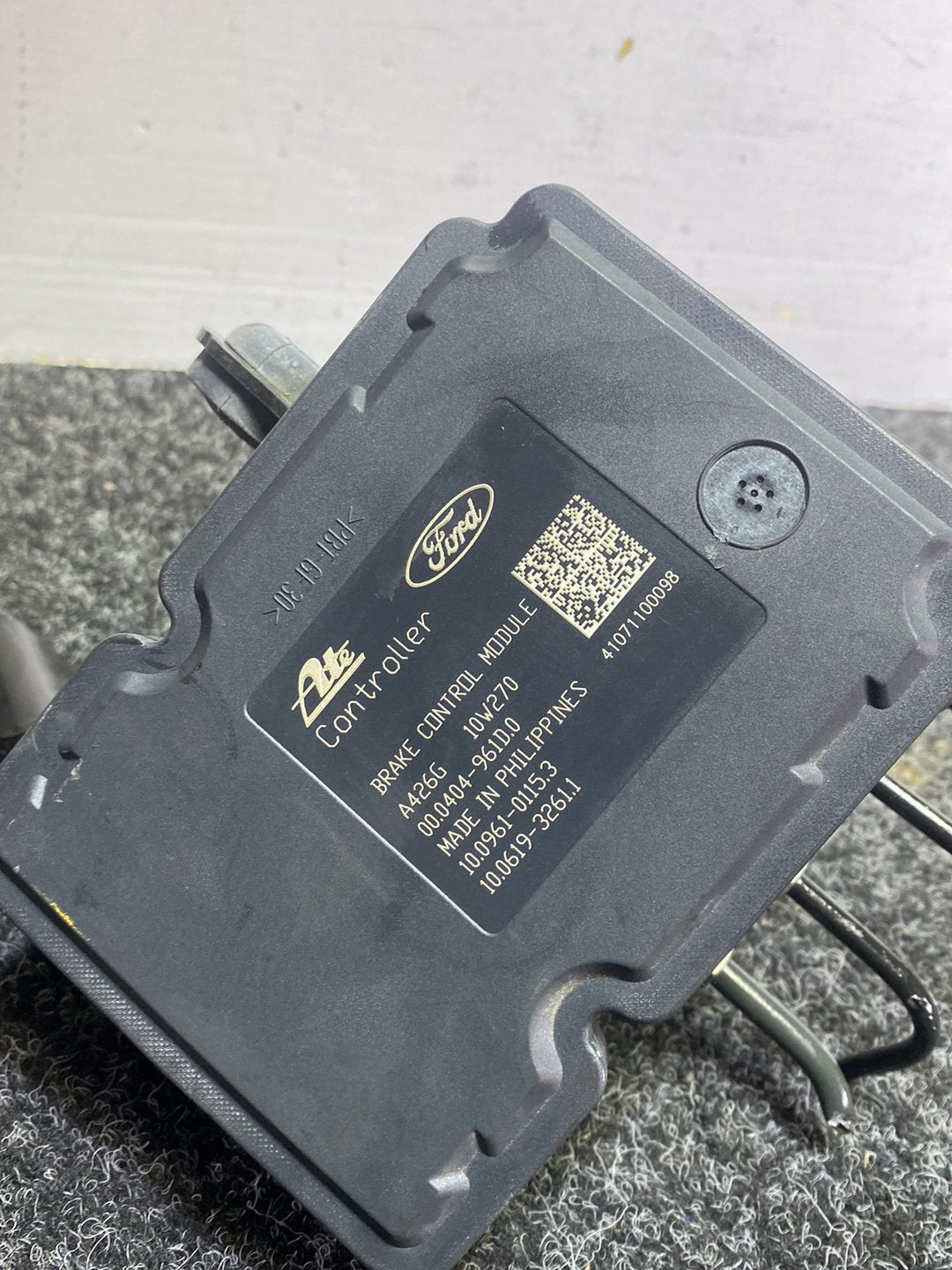 2010 Mazda Axela BLEFW - ABS Pump