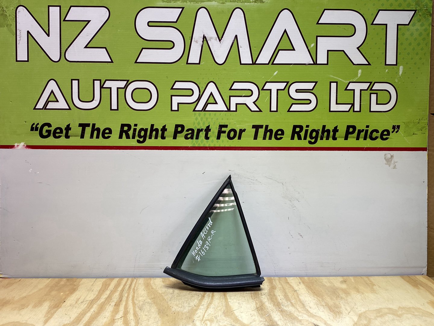 2000 Honda Accord - Right Rear Quarter Door Glass