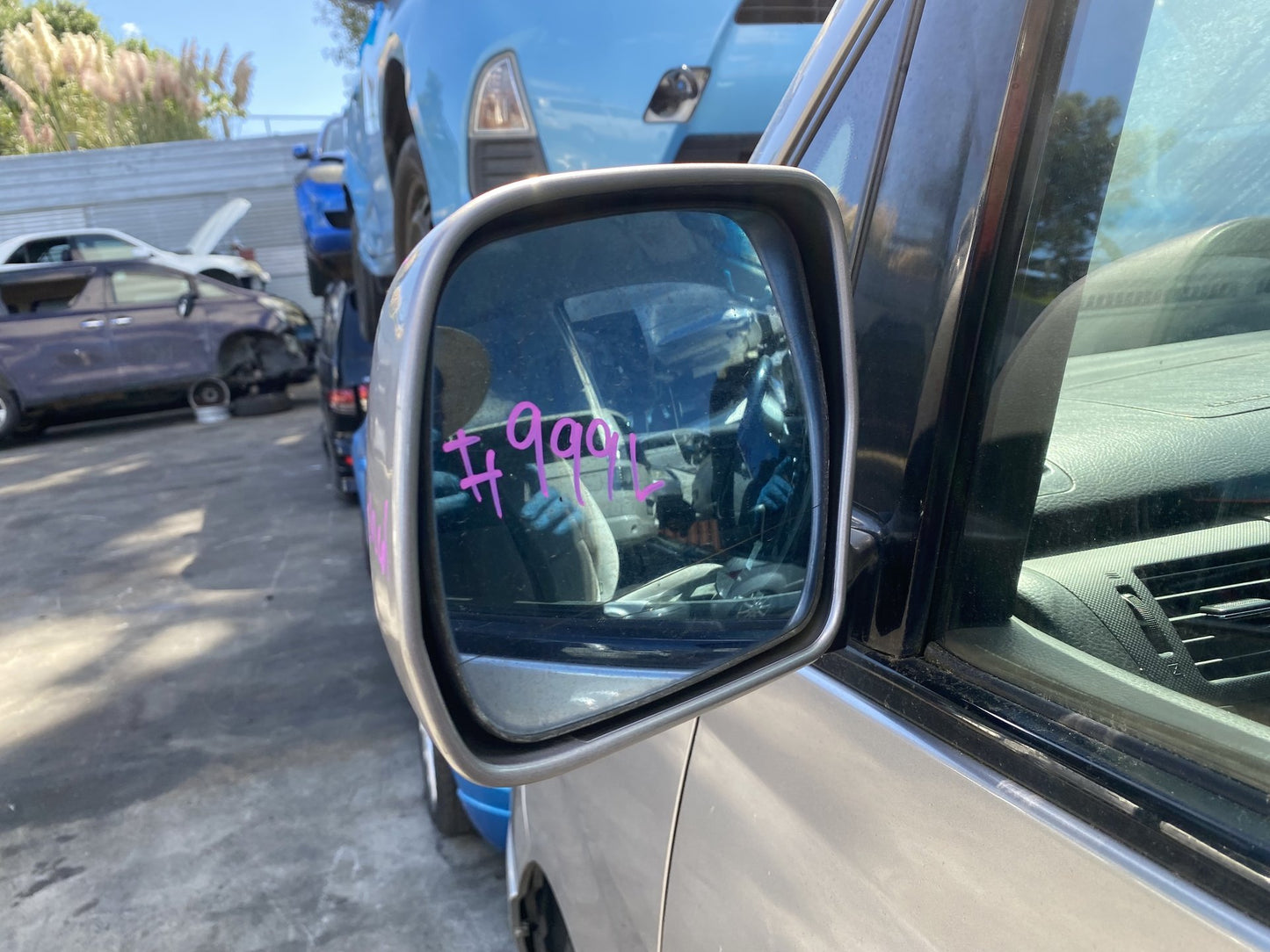 2005 Toyota Alphard ANH10 Dismantling For Parts