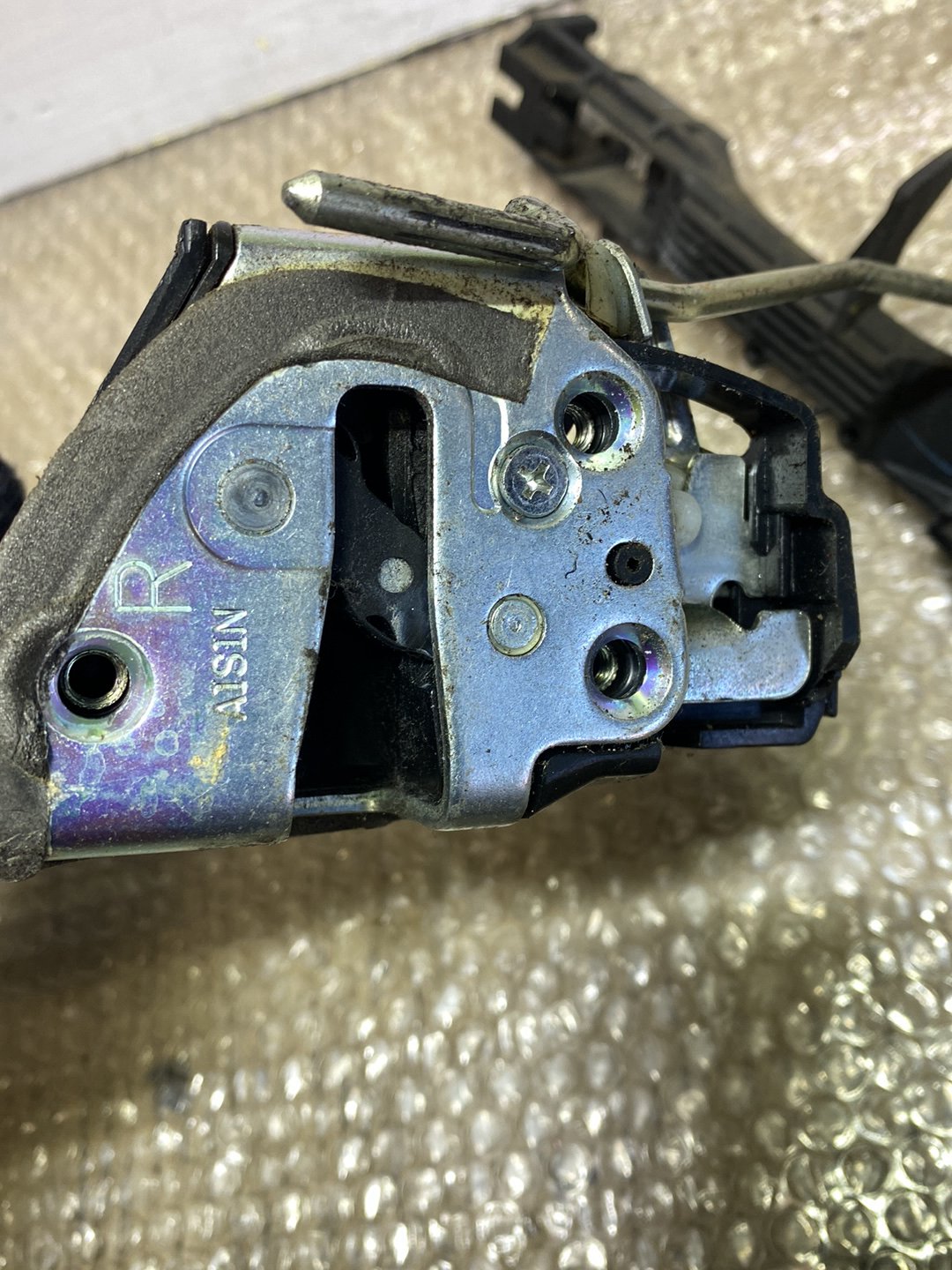 2006 Used Toyota Alphard- Right Front Door Lock Actuator PN: 6903033241