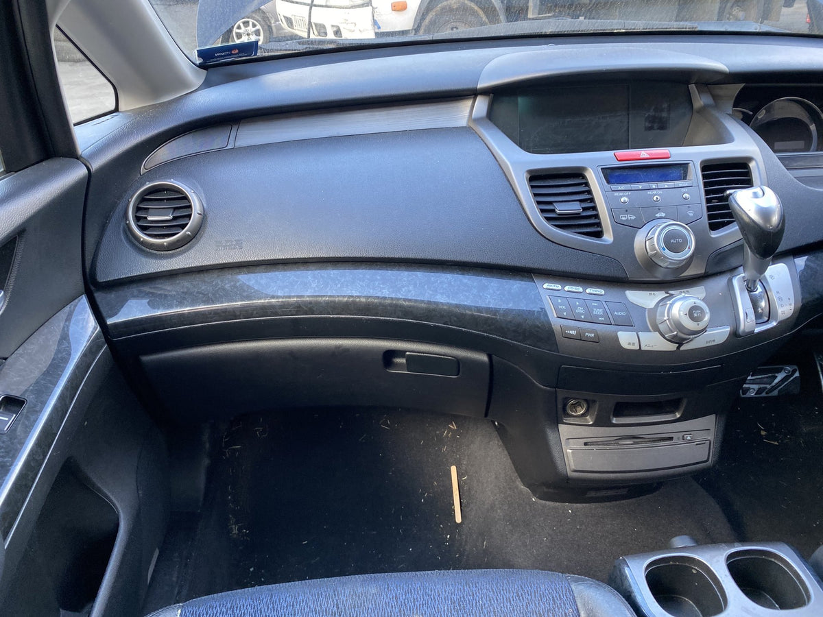 2008 Honda Odyssey RB1- Dismantling For Parts