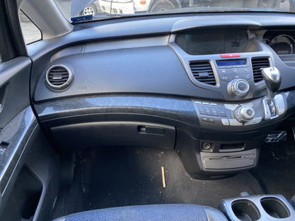 2008 Honda Odyssey RB1- Dismantling For Parts