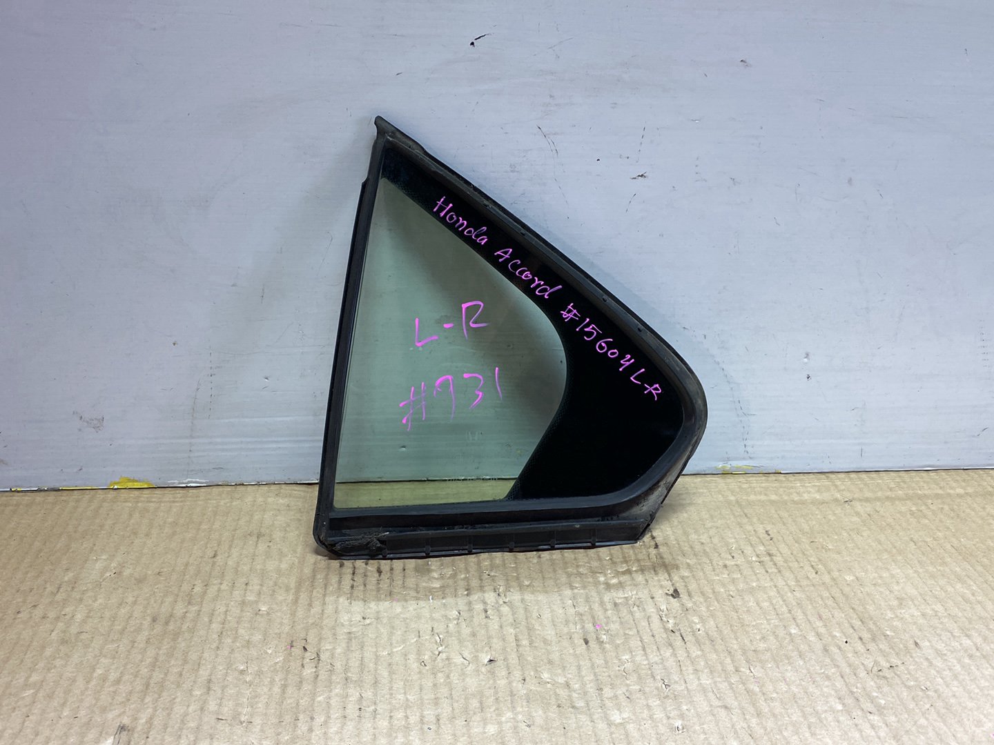 2008 Honda Accord - Left Rear Quarter Door Glass