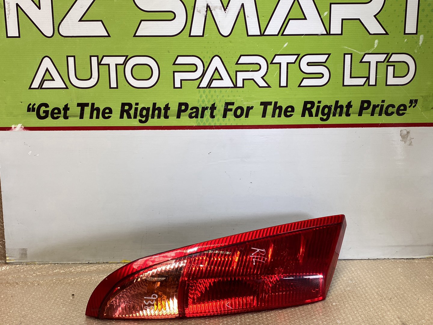 2005 Nissan Presage TU31 - Left Taillight PN: 4973