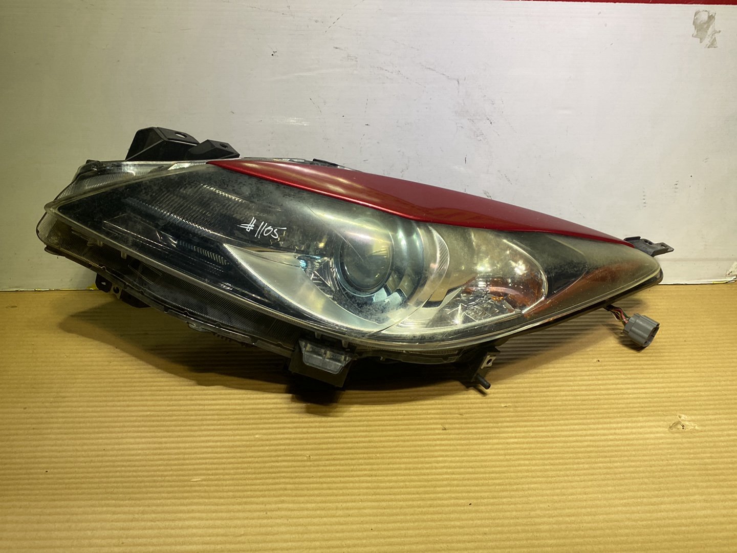 2013 Mazda Axela BLFFW- Left Headlight PN: