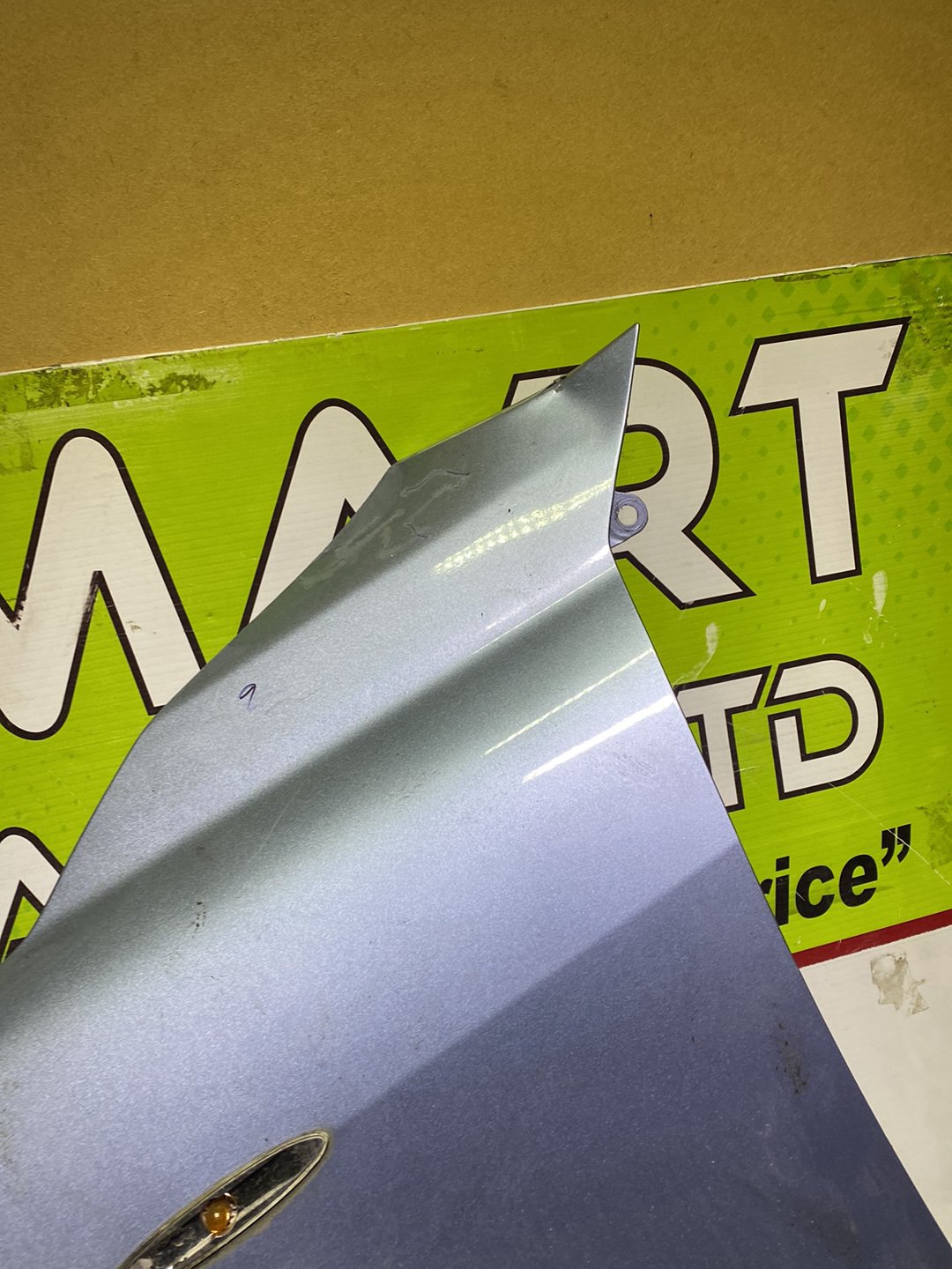 2005 Toyota Mark X- Right Front Guard PN: see photos