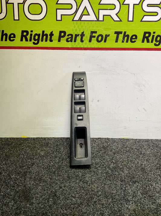 2010 Mazda Premacy - Master Power Window Switch