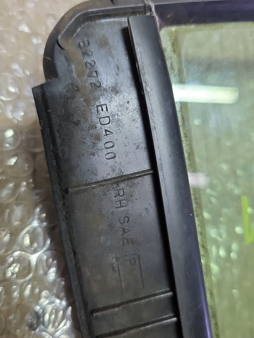 2006 Nissan Tiida- Right Rear Quarter Door Glass PN:
