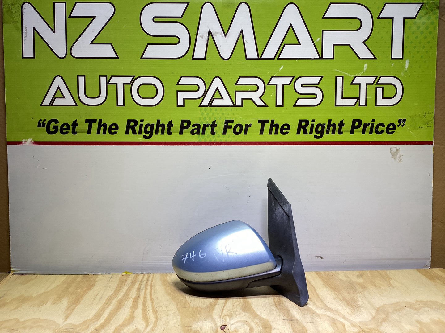 2008 Mazda Demio DE3FS - Right Door Mirror PN: 5 wires