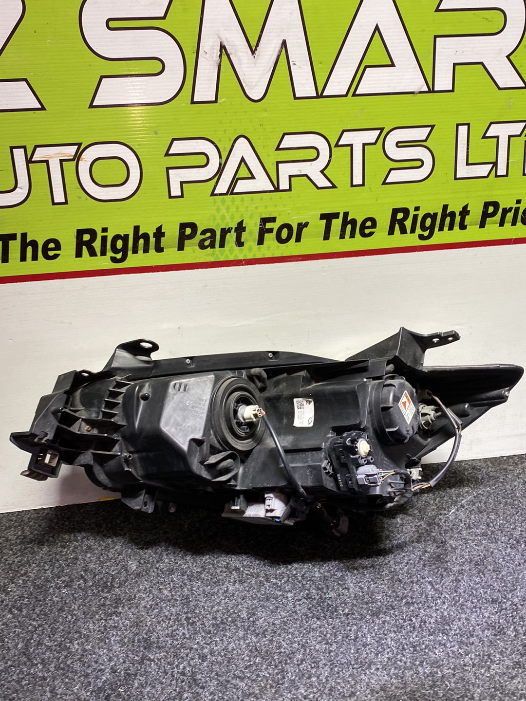 2012 Mazda CX-5 KE2FW - Right Headlight PN: K032-51-031