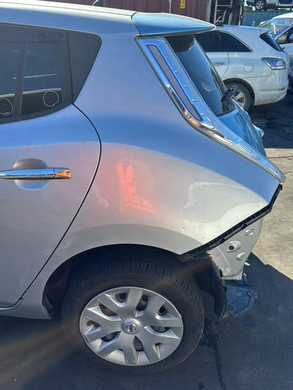 2016 Nissan Leaf  Dismantling For Parts