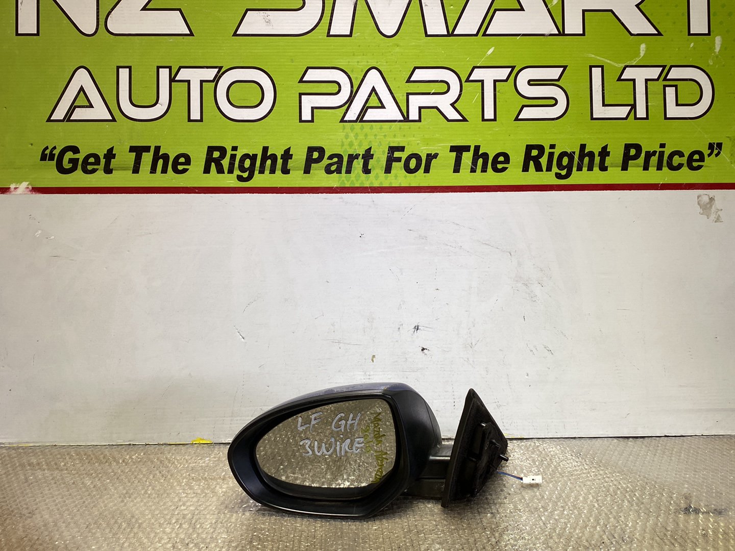 2010 Mazda Atenza- Left Door Mirror PN: 3 wires