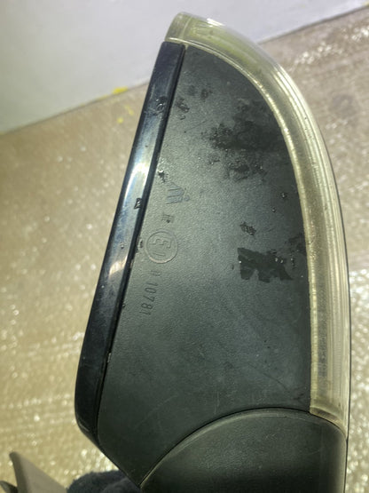 2005 Volkswagen Golf- Right Door Mirror PN: 7 wires