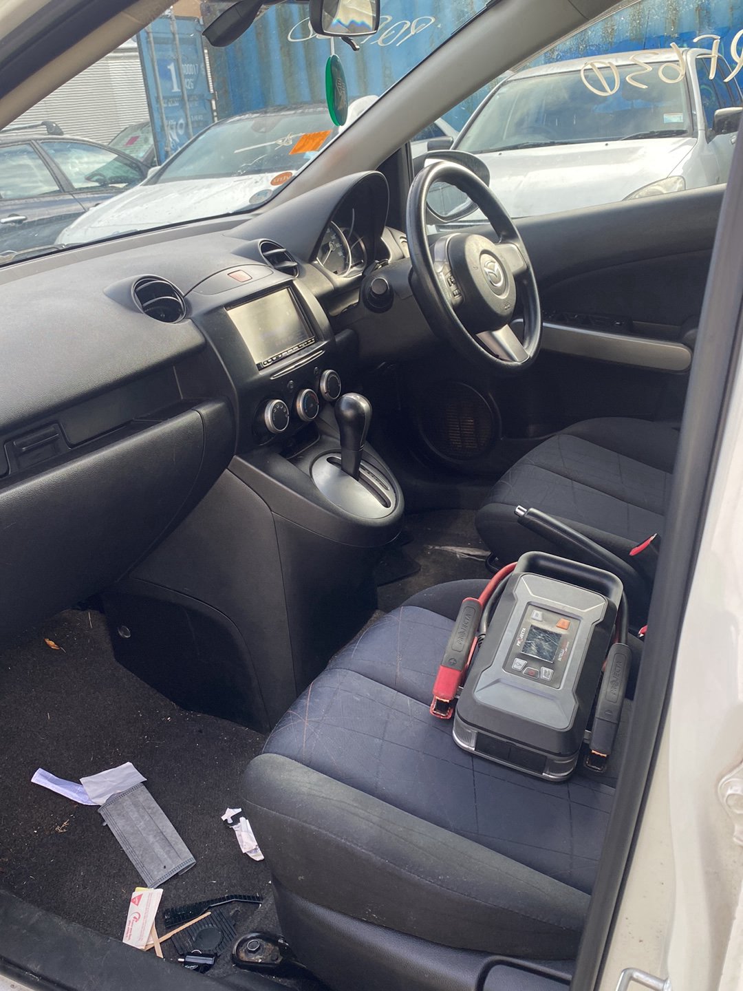 2011 Mazda Demio DEJFS  Dismantling For Parts