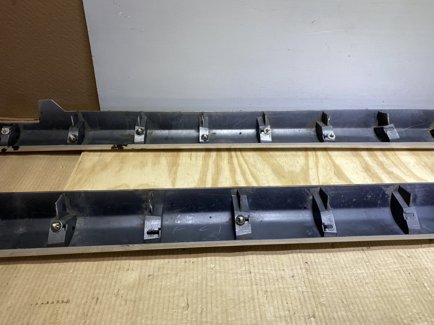 2005 Mazda Demio DY5W - Side Step/Skirt