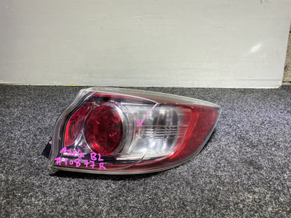 2009 Mazda Axela BL - Right Taillight LENS: STANLEY P8239/PN: BCW8-51-150F