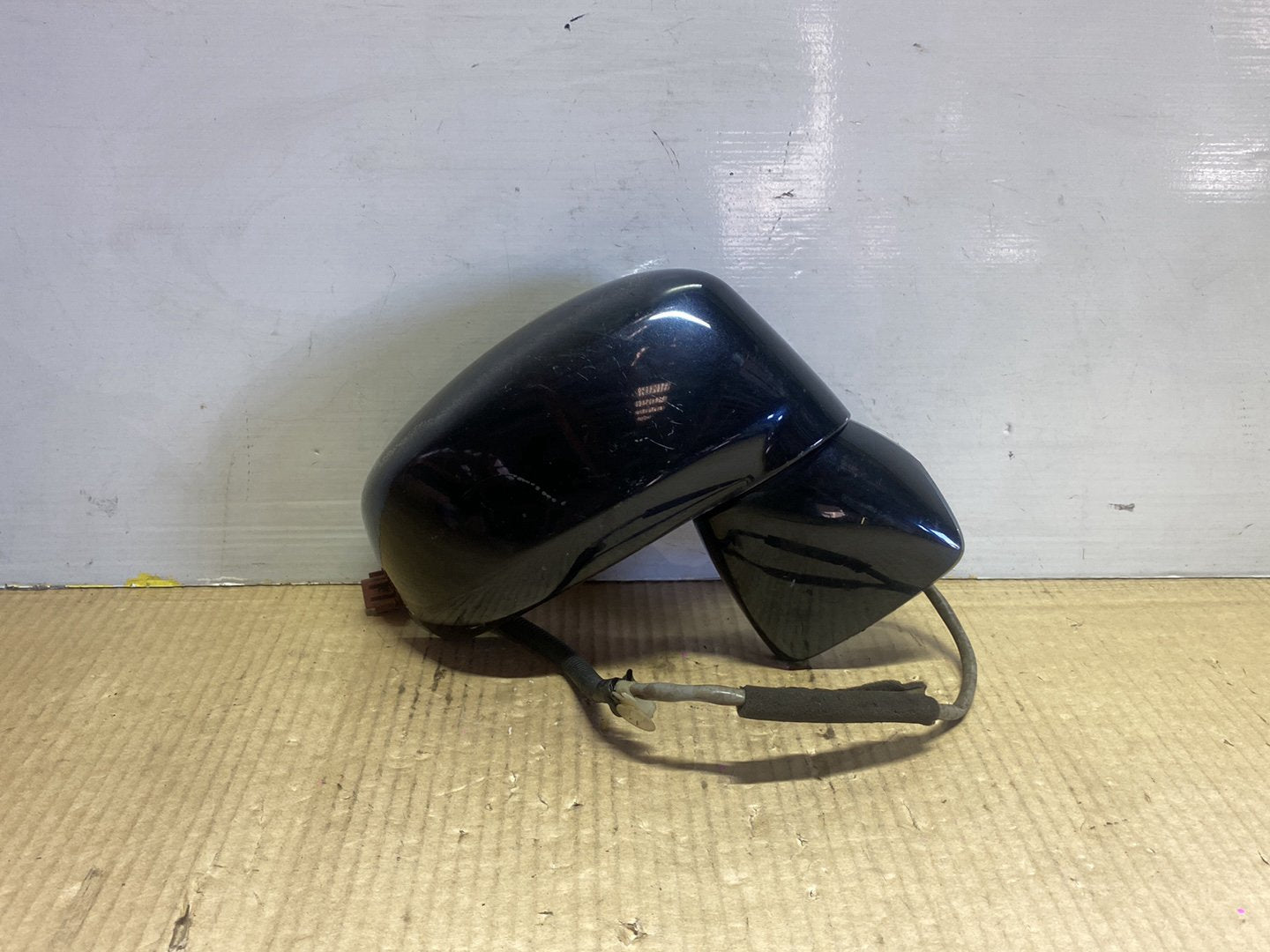 2007 Nissan Tiida C11 - Right Door Mirror PN: 5 wires