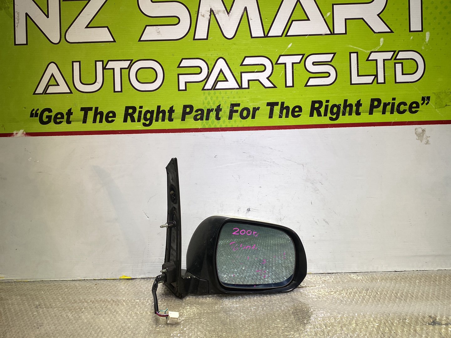 2006  Used Toyota Estima- Right Door Mirror PN: 5 wires