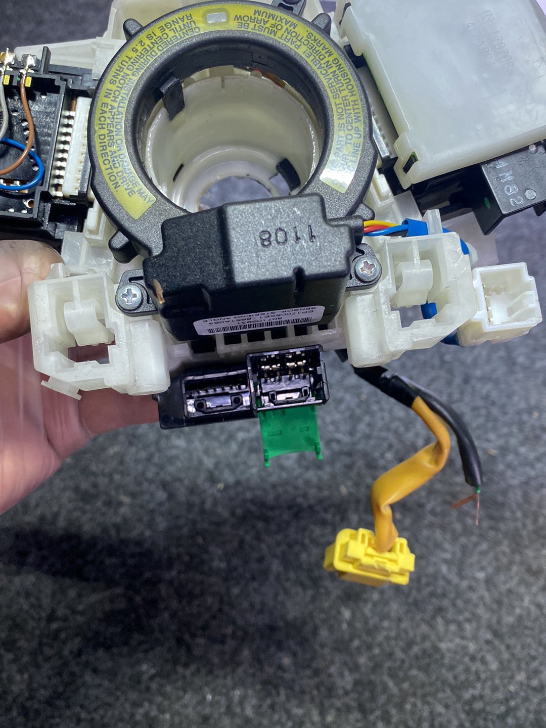 2008 Mitsubishi Outlander - Combination Switch
