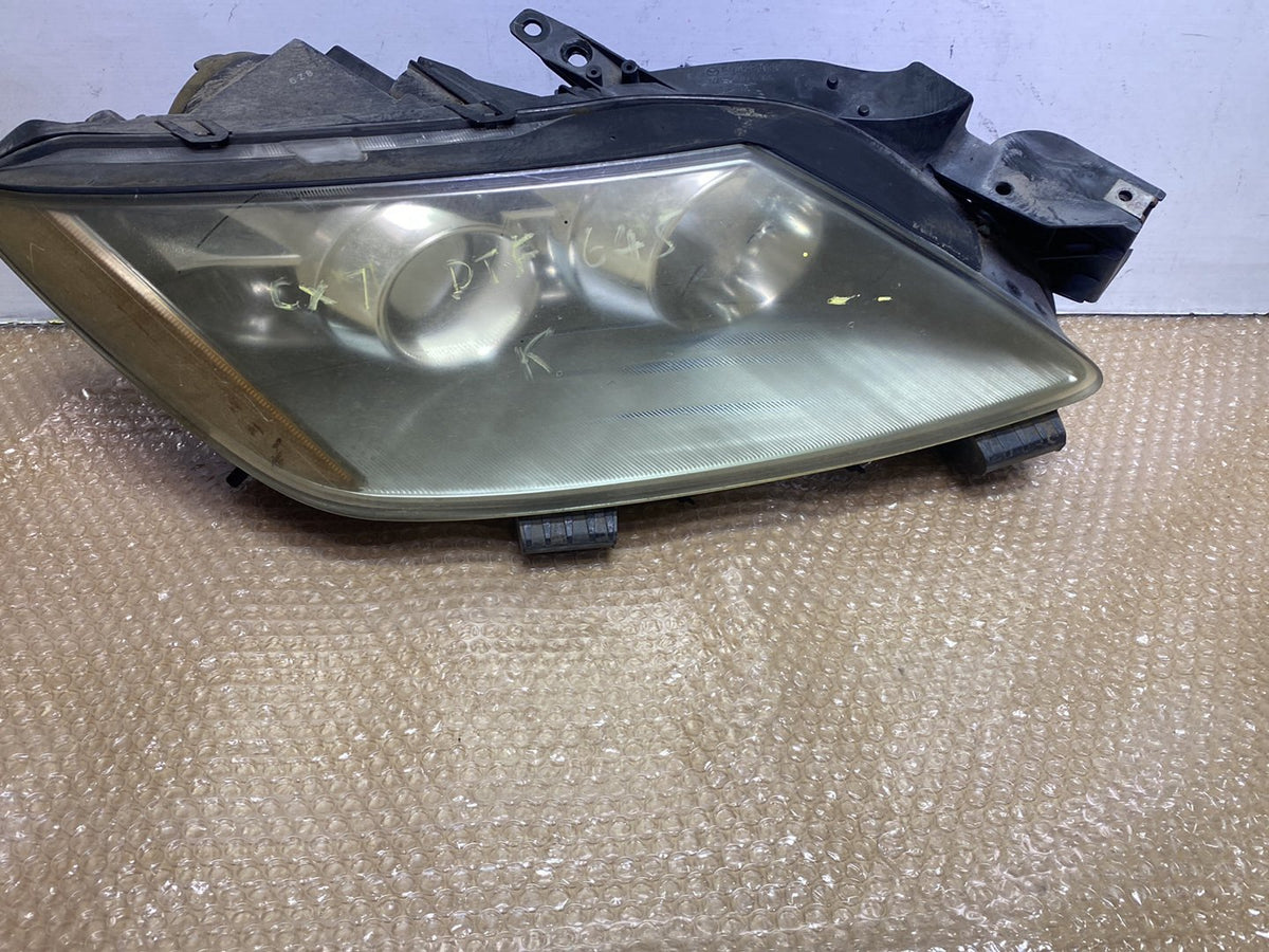 2007 Mazda CX-7 - Right Headlight PN: E22151031A