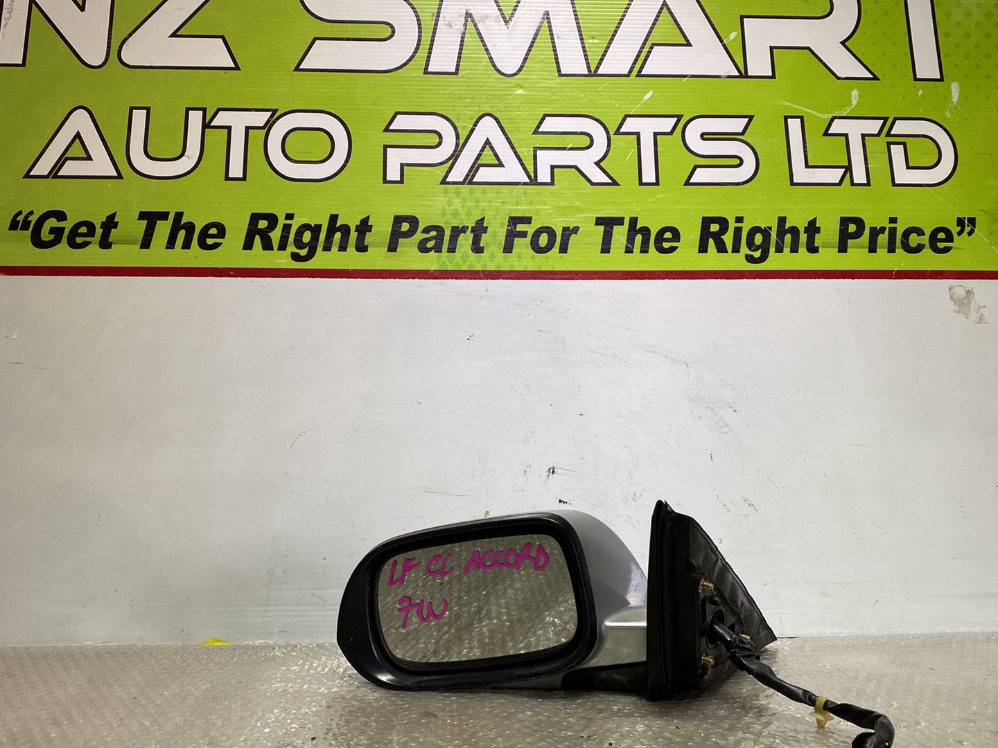 2007 Honda Accord- Left Door Mirror PN: 7 wires