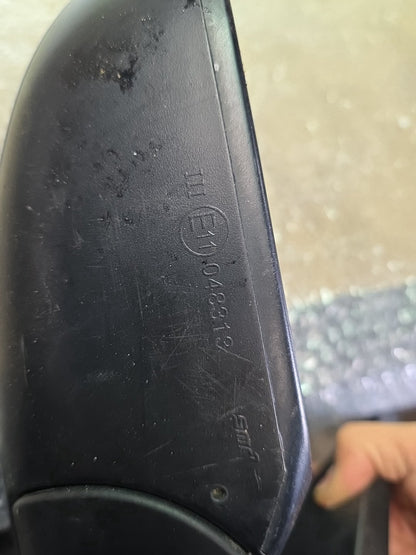 2017 Suzuki Celerio- Left Door Mirror PN: 3 wires